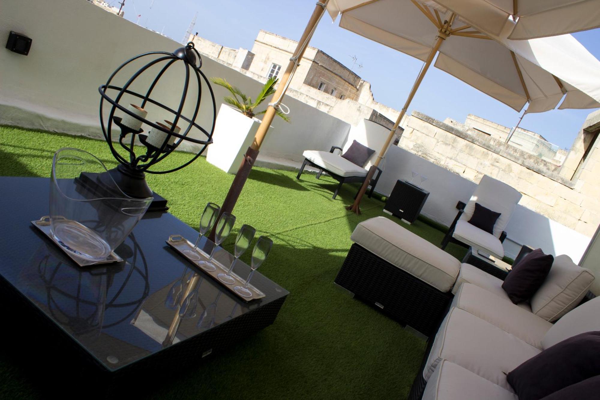 Budget Room 1 Floor Private Bathroom Ground Floor Birgu Ngoại thất bức ảnh