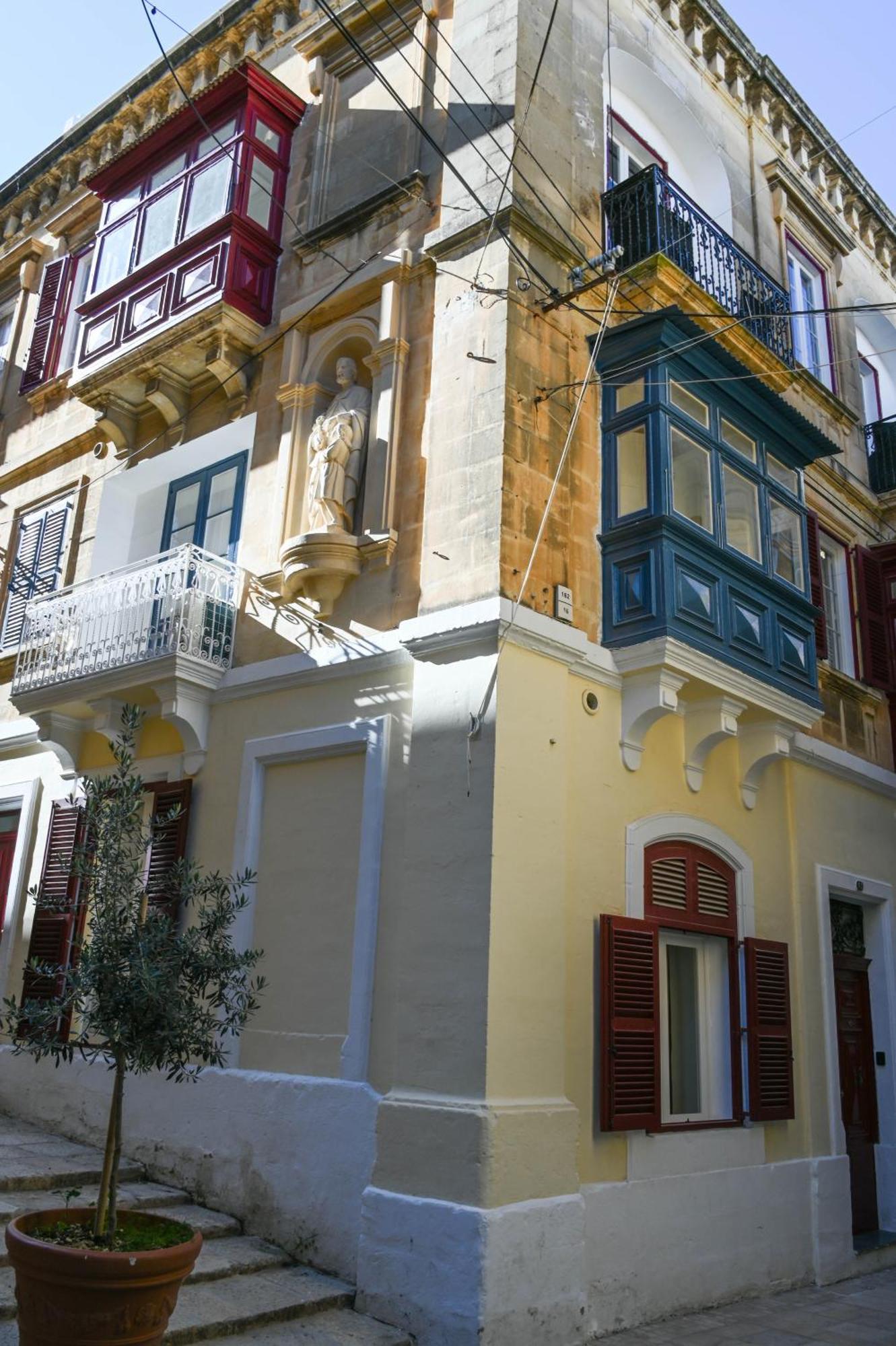 Budget Room 1 Floor Private Bathroom Ground Floor Birgu Ngoại thất bức ảnh